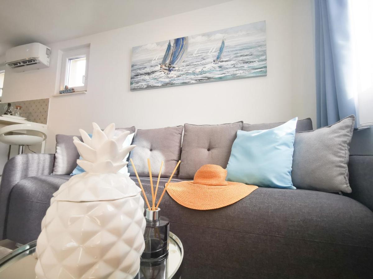 Rita Apartments - Sea-View Apartment 2Plus1 Тучепи Екстер'єр фото
